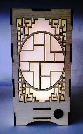Solarlampe aus Holz-3- 